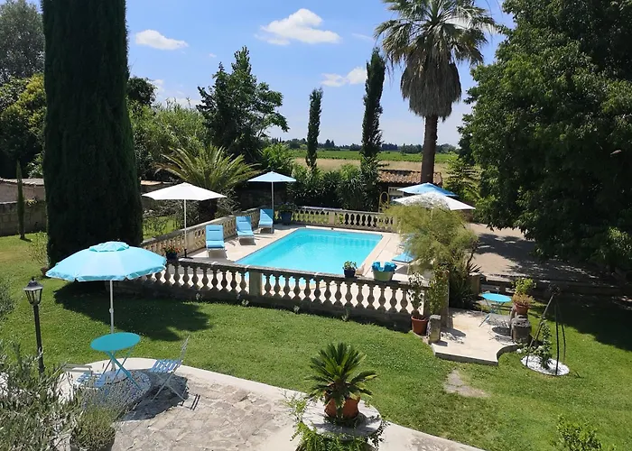 B&B: Le Mas Des Agapes