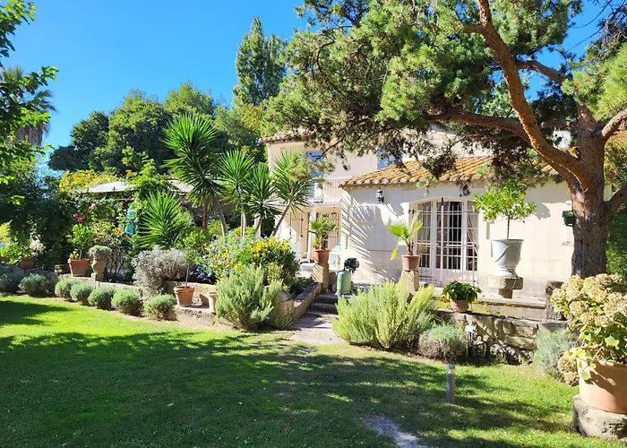 B&B: Le Mas Des Agapes